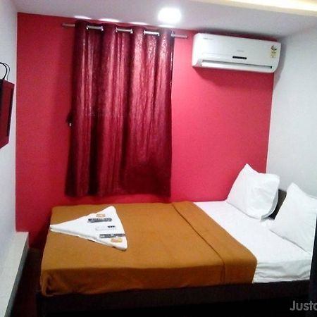 Bkc Residency Hotel Мумбай Екстериор снимка